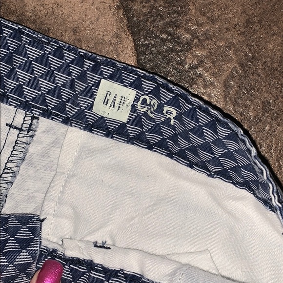 shorts by gap - Picture 3 of 3